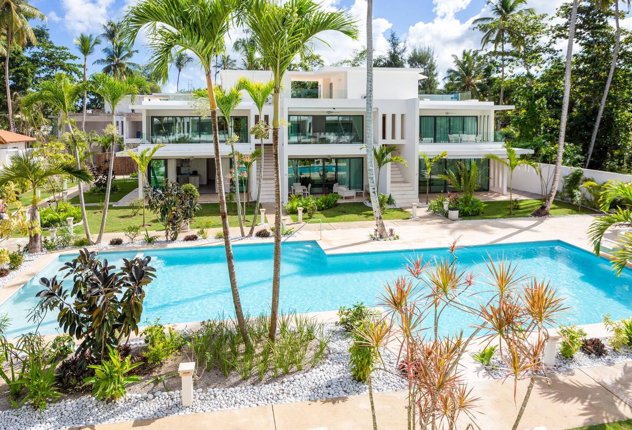 For sale condo las ballenas 24