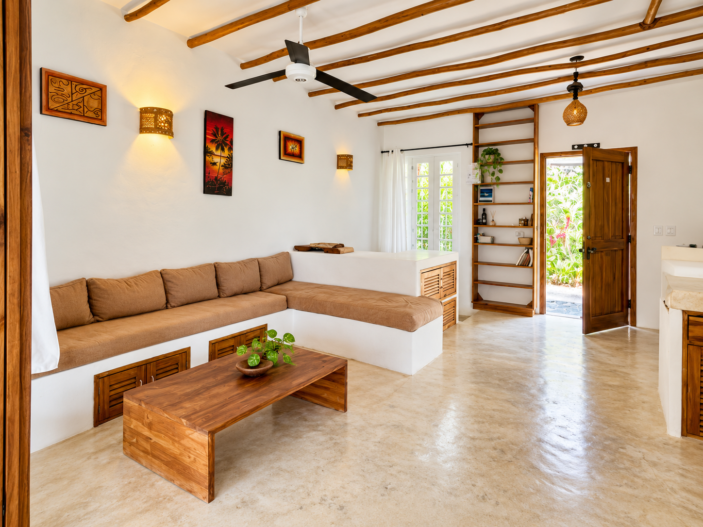 4-Bedroom Villa with Independent Apartment in Las Terrenas