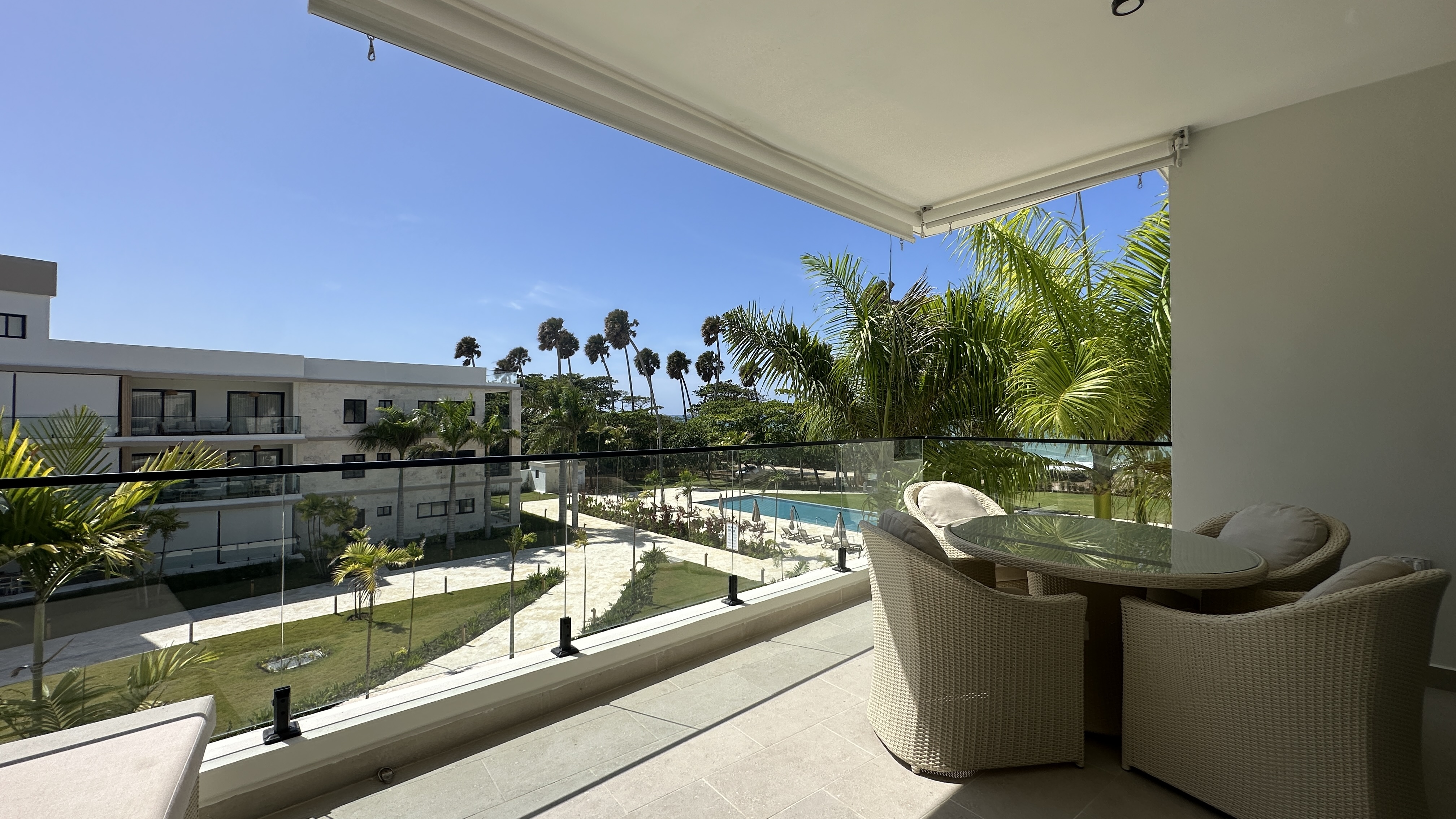 Condominio frente al mar en el corazón de Encuentro
