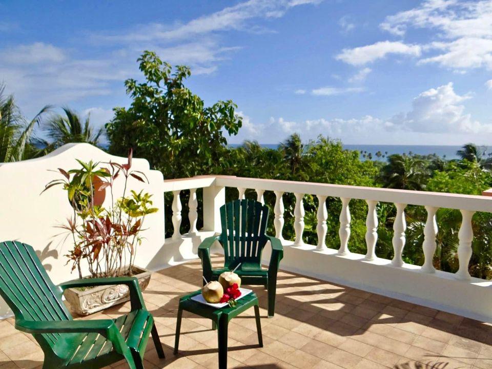 Panoramic Ocean View Condo in Encuentro