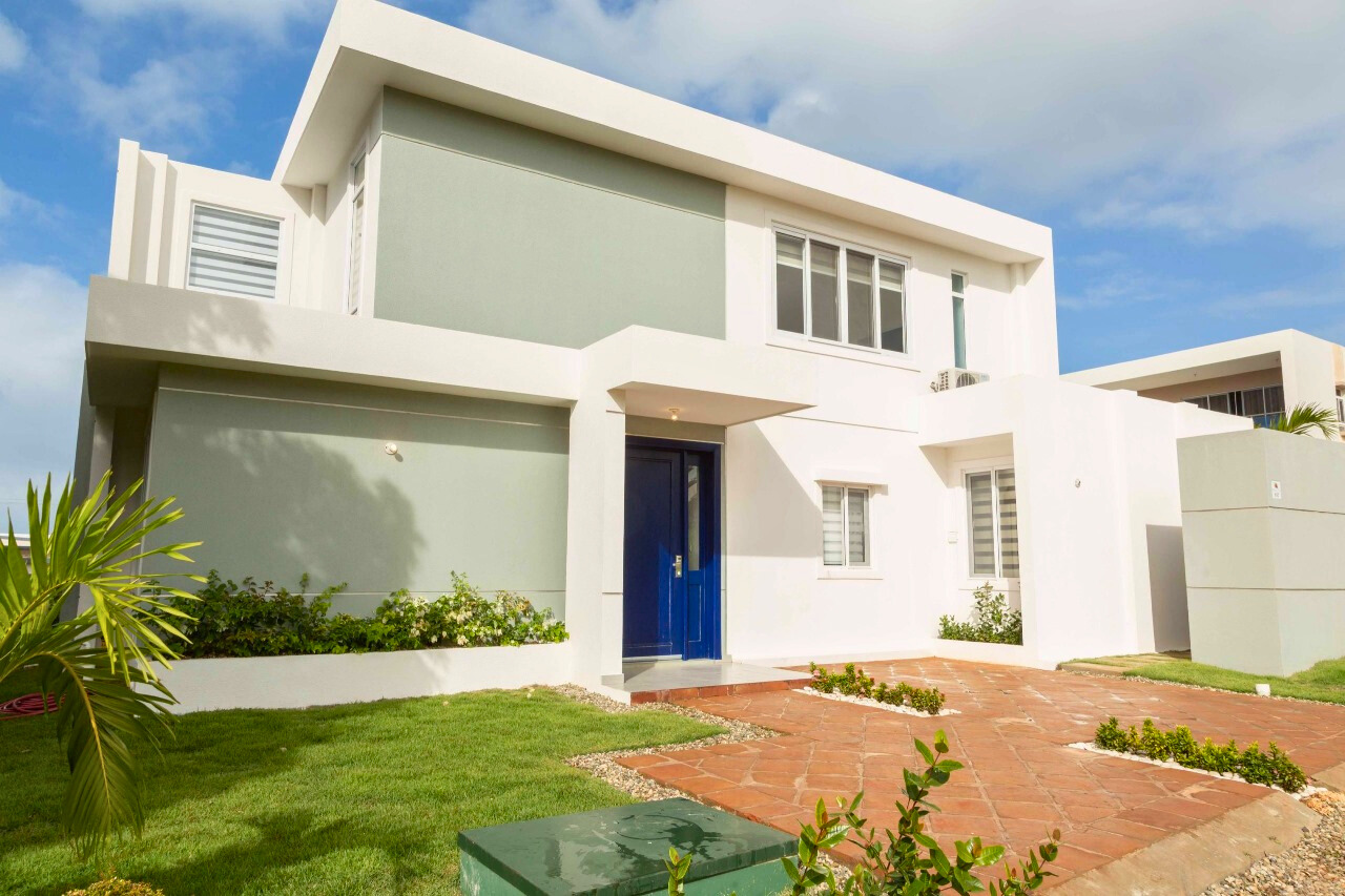 Villa Coralreef, villa contemporaine de 3 chambres avec piscine et salon extérieur