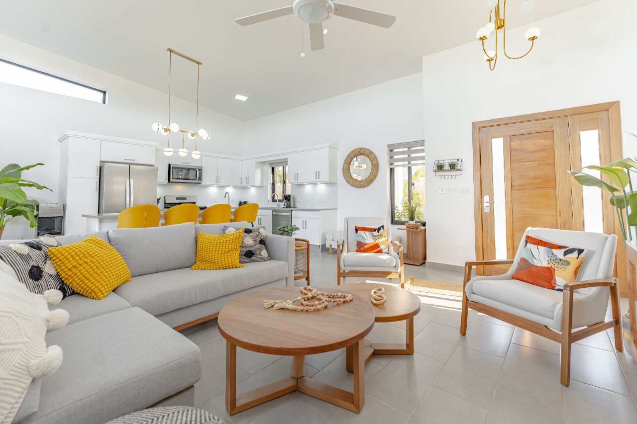 Villa Sunseeker, maison tropicale lumineuse de 2 chambres avec piscine privée