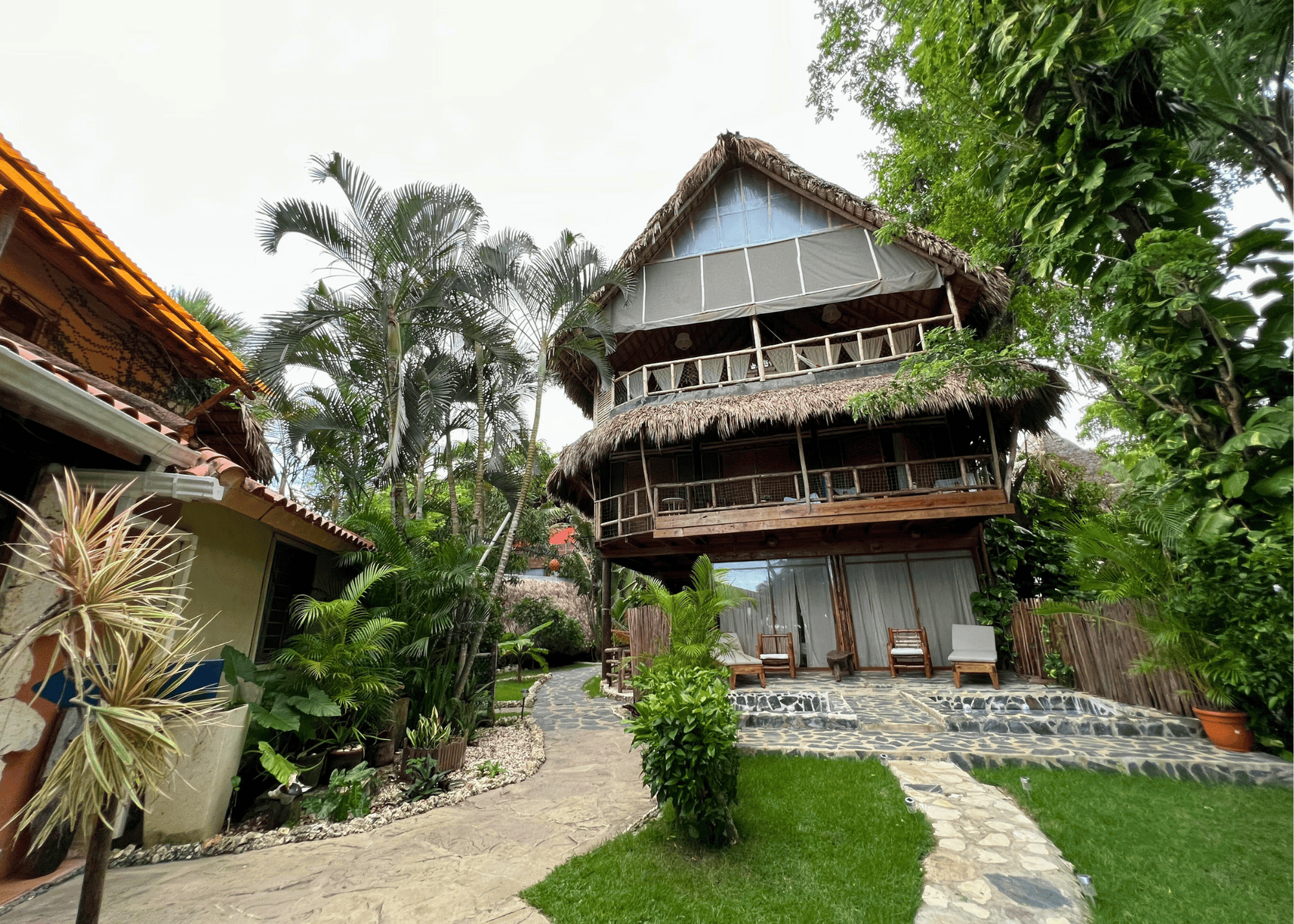 Beachfront Boutique Hotel for Sale Near Playa Encuentro – 22 Rooms, 7% ROI