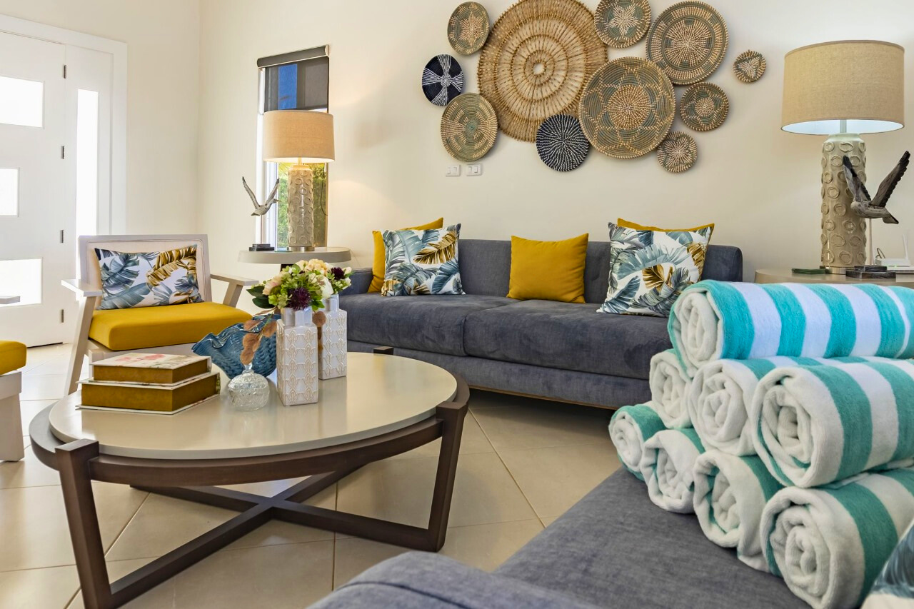 Majestic 5 Bedroom Villa Sunseeker Luxury Tropical Estate with Pool & Terrace