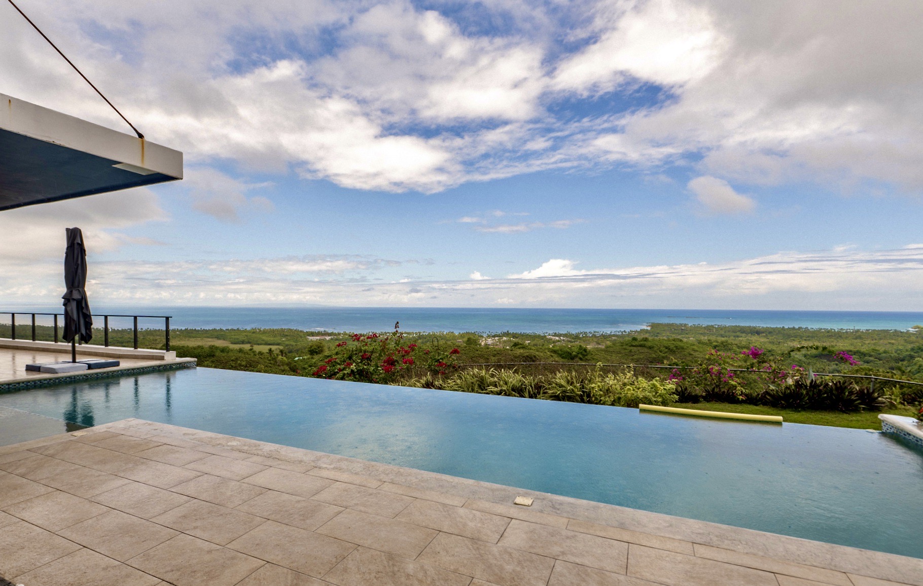 Modern Oceanview Villa for Sale – Hills of Playa Cosón