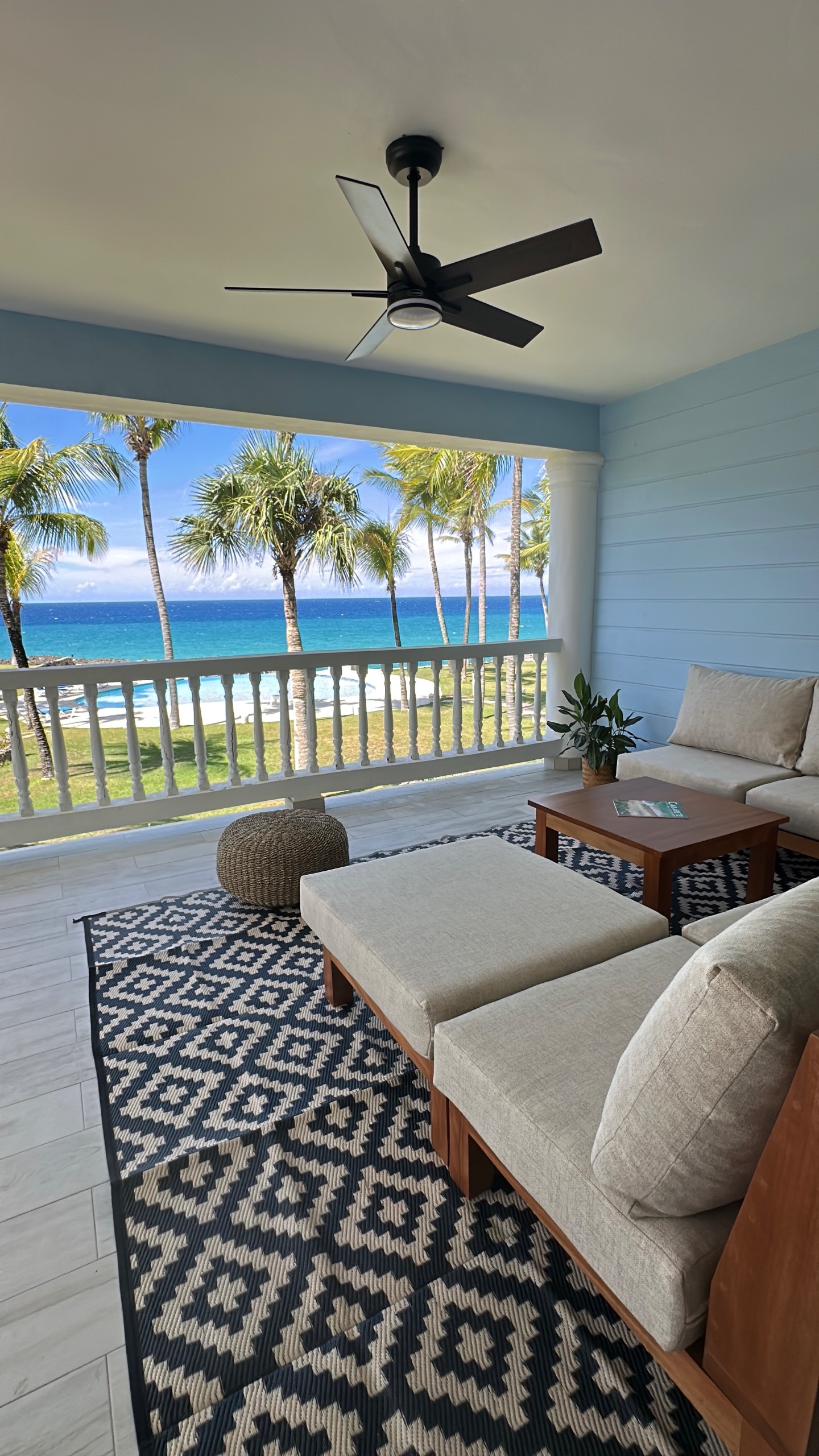 Luxury Oceanfront Condo with Private Terrace