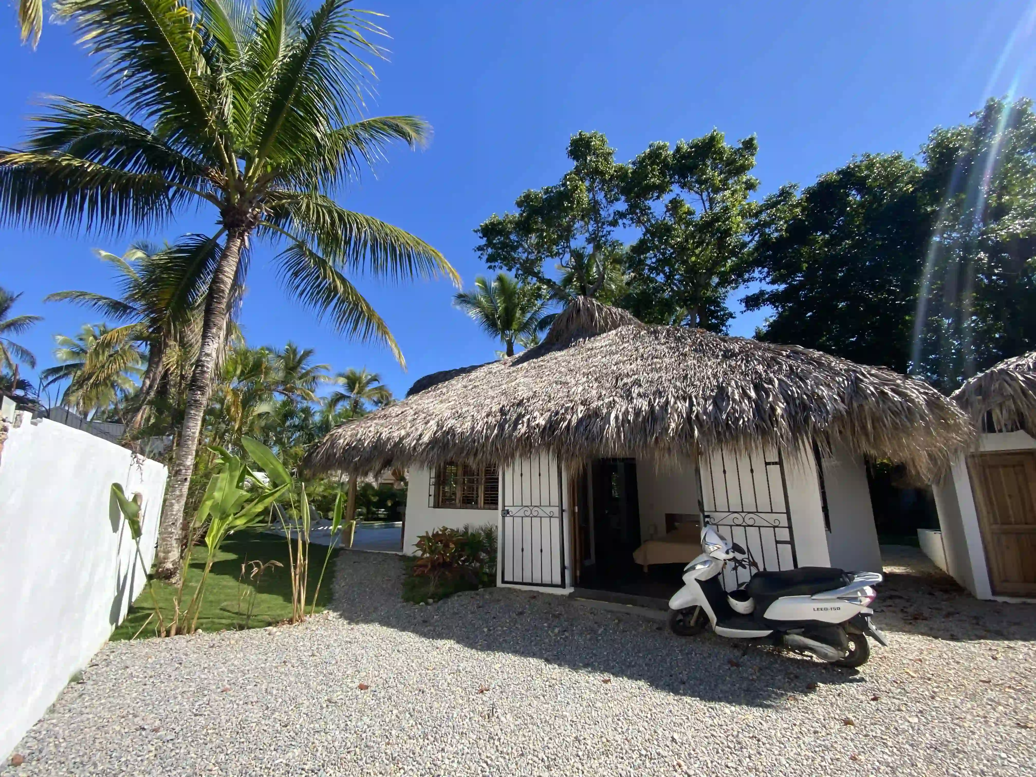 2-BR Caribbean villa with a beautiful garden and pool