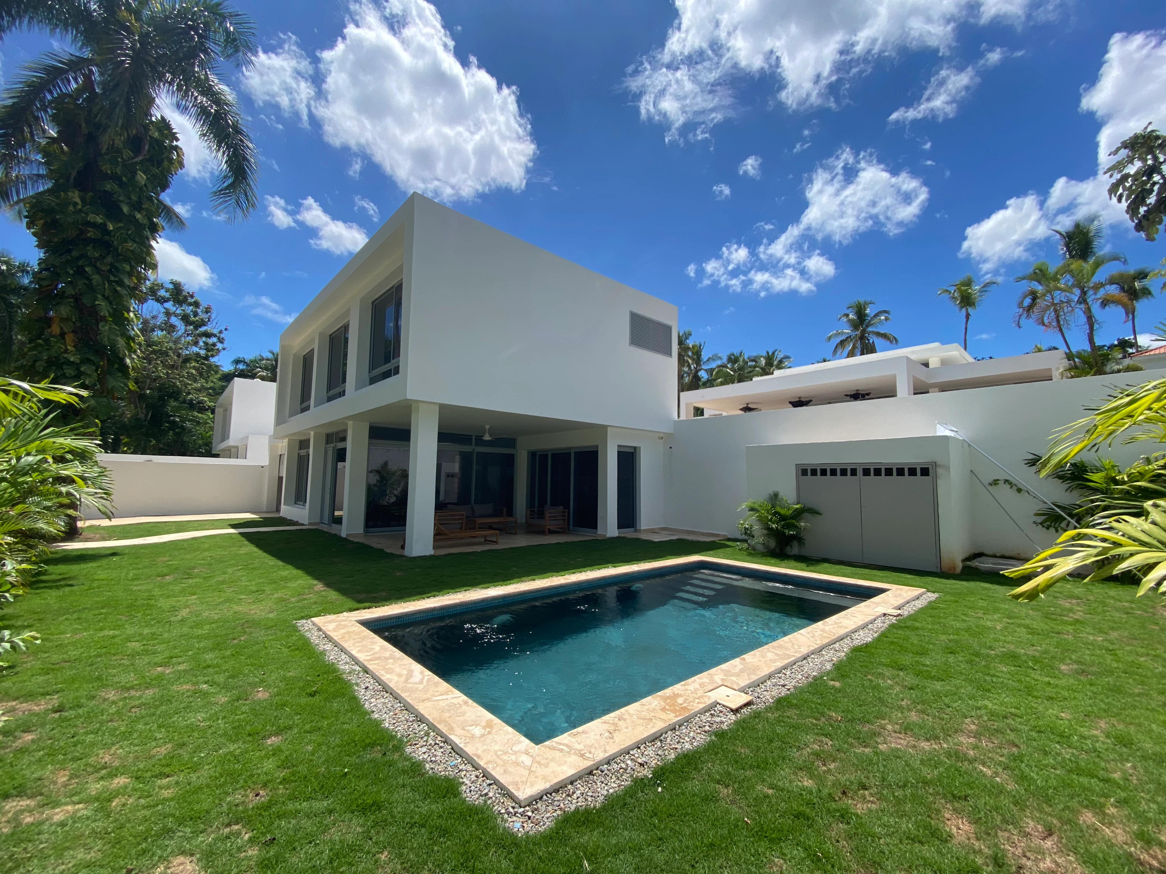 Villas nuevas de alta gama rodeadas de naturaleza