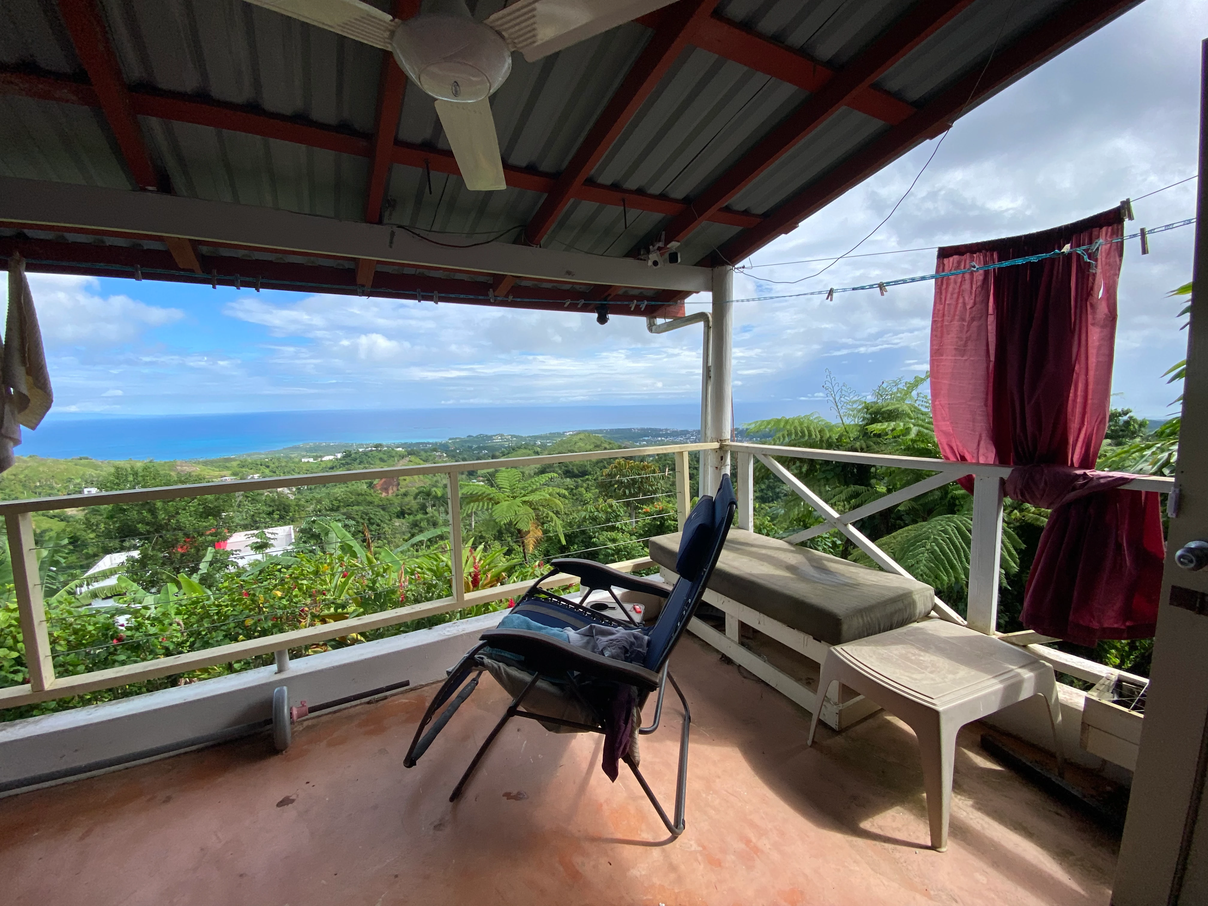 Affordable renovation-perfect villa with spectacular ocean view