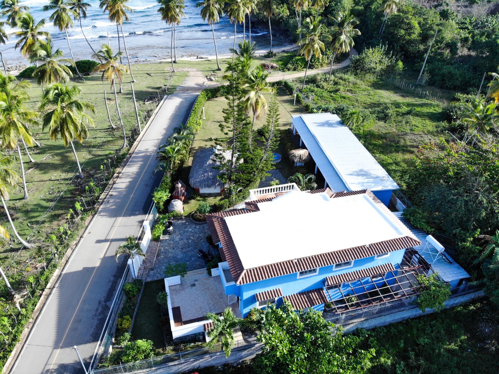 Villa en bord de mer et hôtel B&B avec une vue magnifique