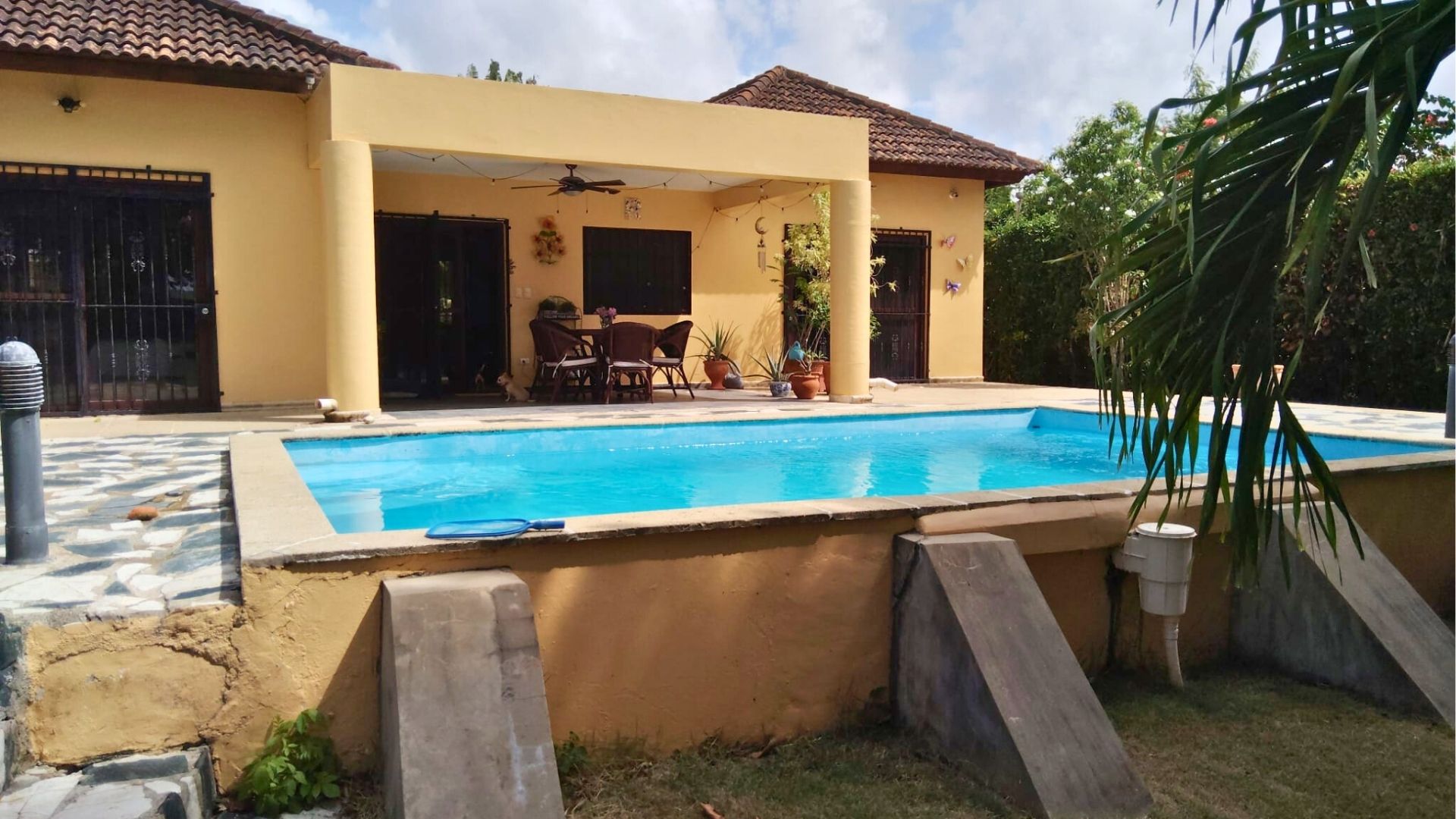 Retraite tropicale avec piscine, prix attractif à La Mulata