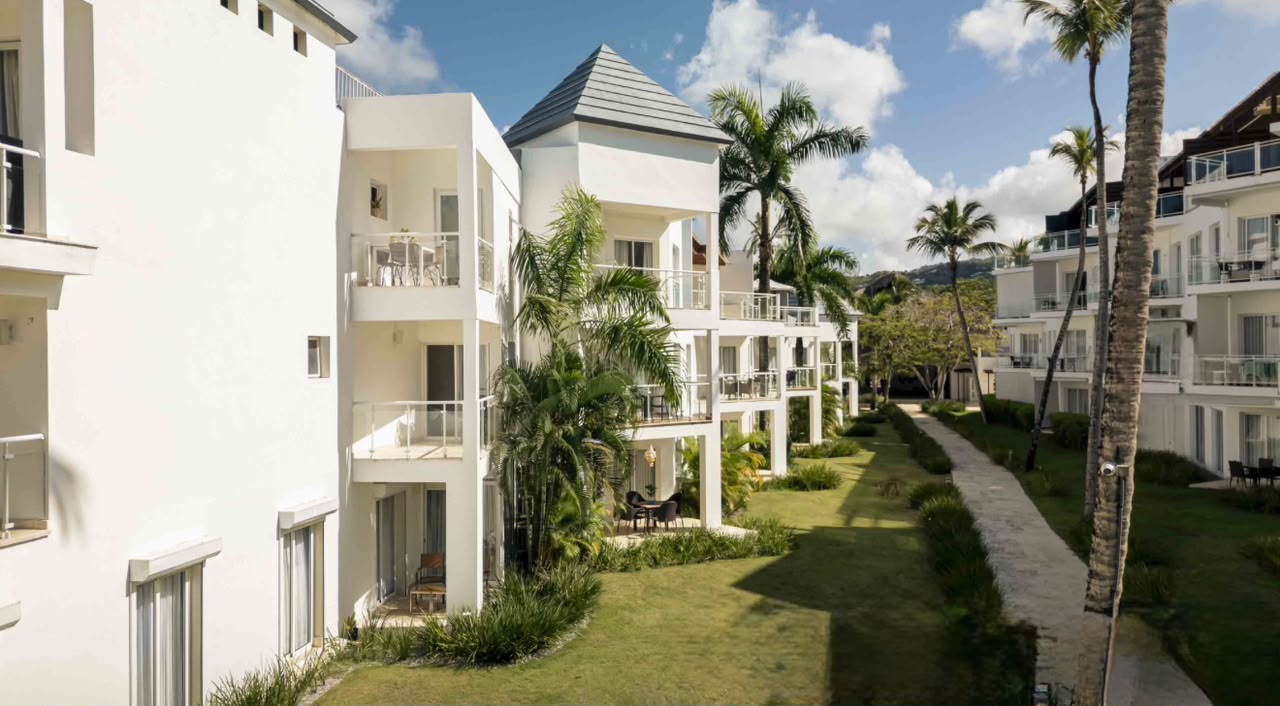 2-Bedroom Beachfront Condo for Sale in Playa Cosón