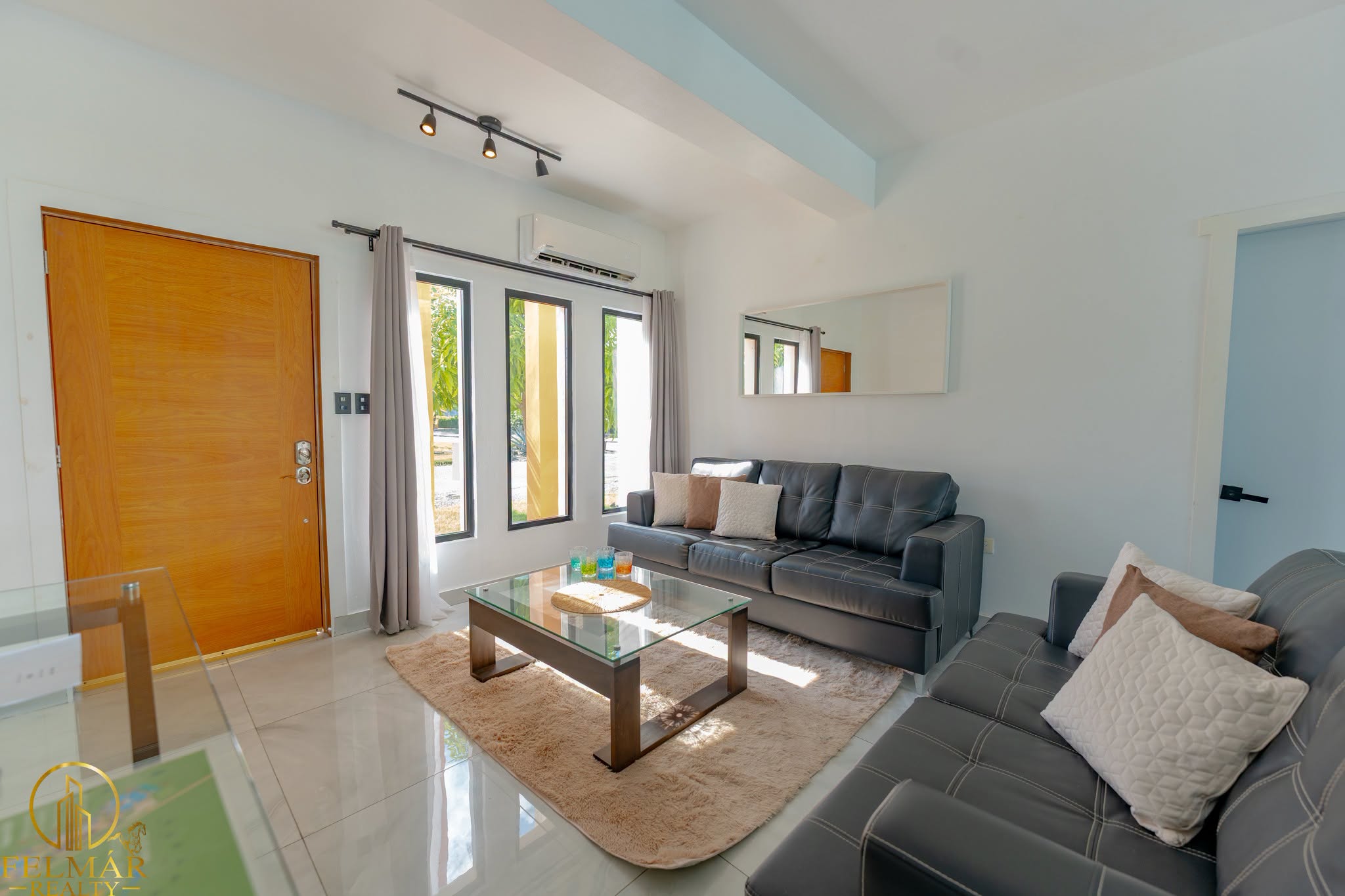 3 bedroom, 3.5 bathroom villa for rent in Sosua Ocean Village with private pool, terrace, 24/7 security, backup generator, and family-friendly amenities. 16