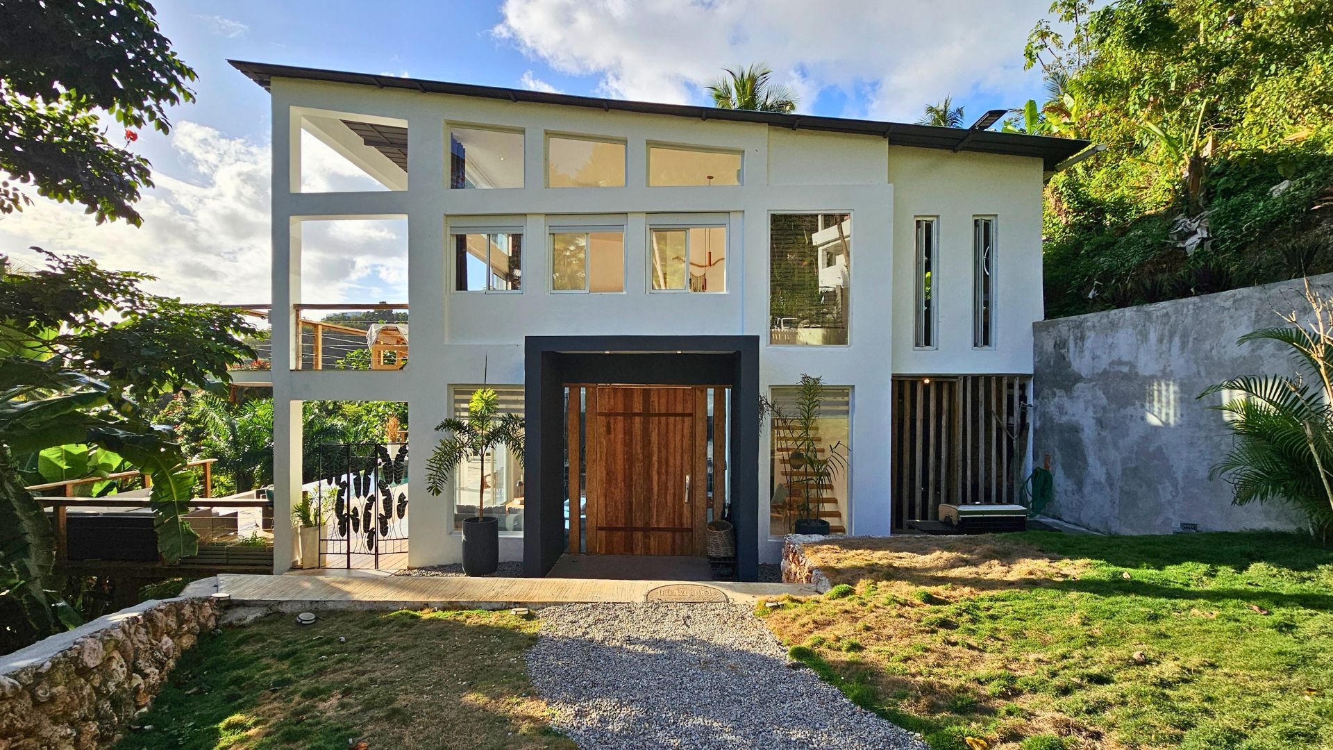 Villa moderna de lujo cerca de Coson Beach y Playa Bonita con piscina