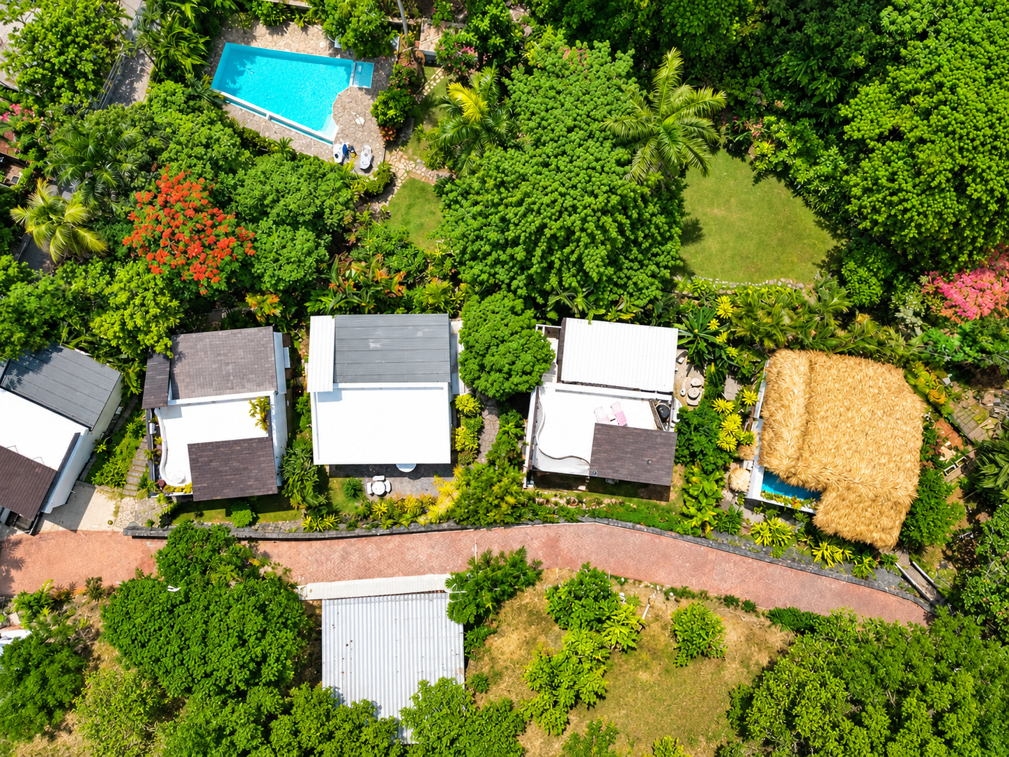 4-Bedroom Villa with Independent Apartment in Las Terrenas