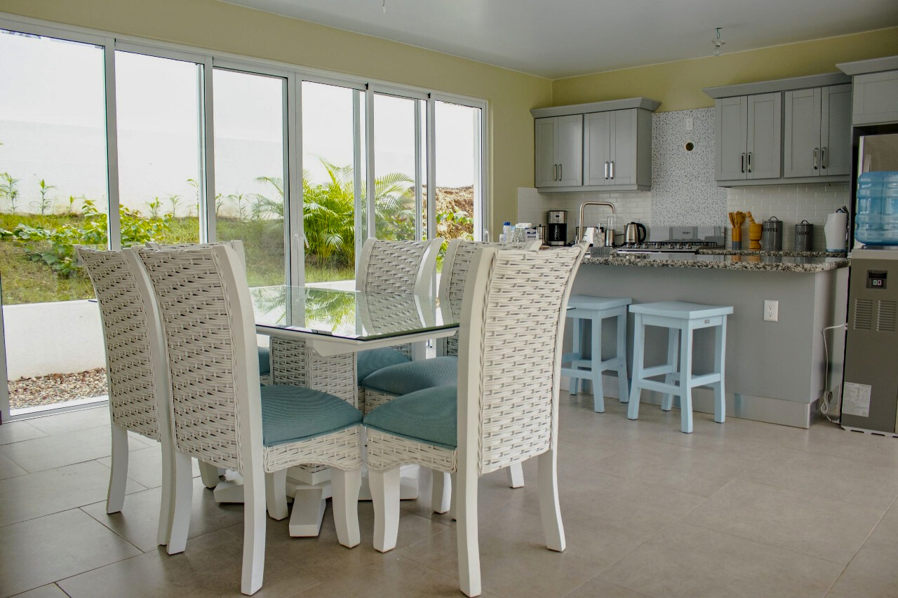 Villa Seashell, un havre caribéen de 3 chambres avec piscine, terrasses et brise marine