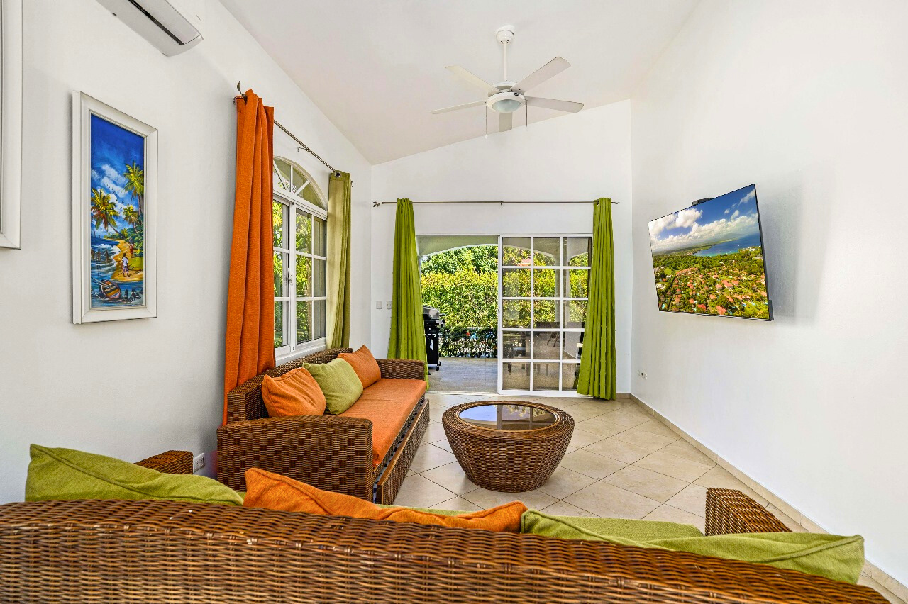 Spacious 2 Bedroom Villa with Pool in Gated Community