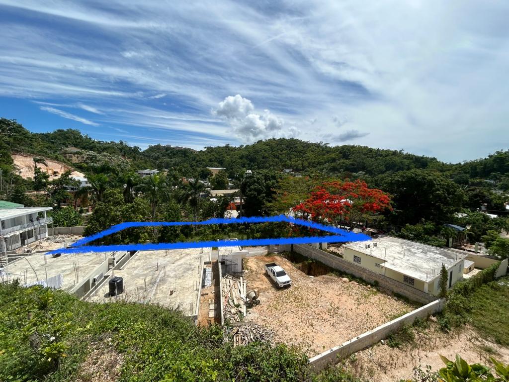 Building lot in a commercial area of town