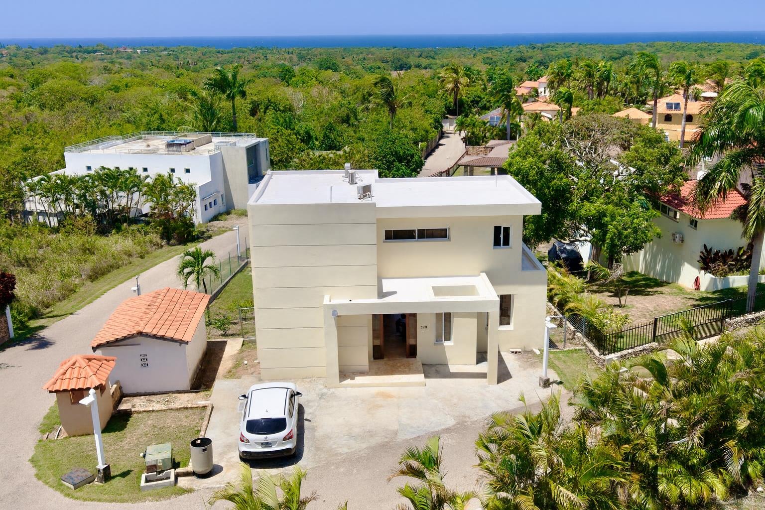 Villa con vistas al mar y financiamiento en Lomas Mironas