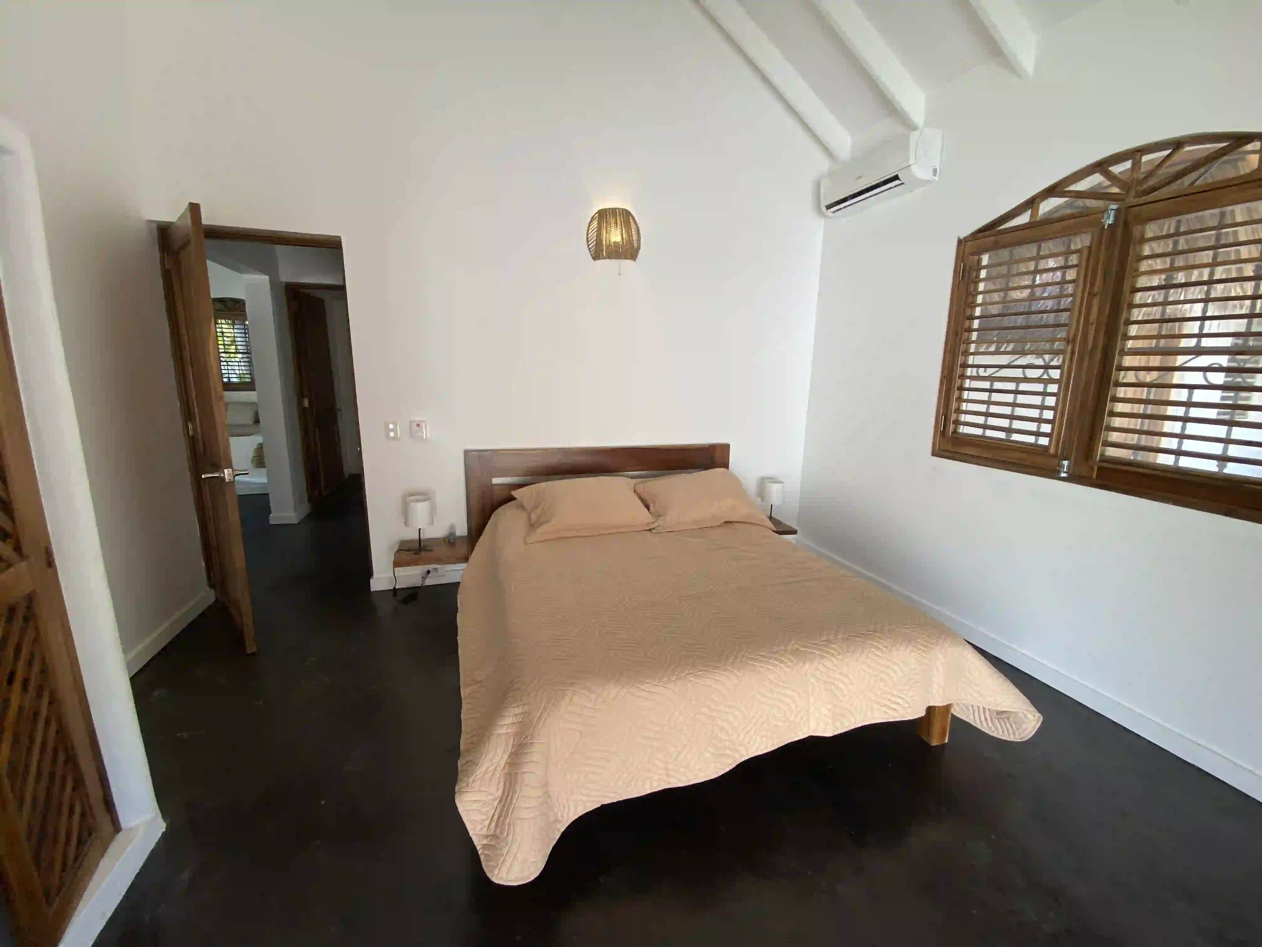 2-BR Caribbean villa with a beautiful garden and pool